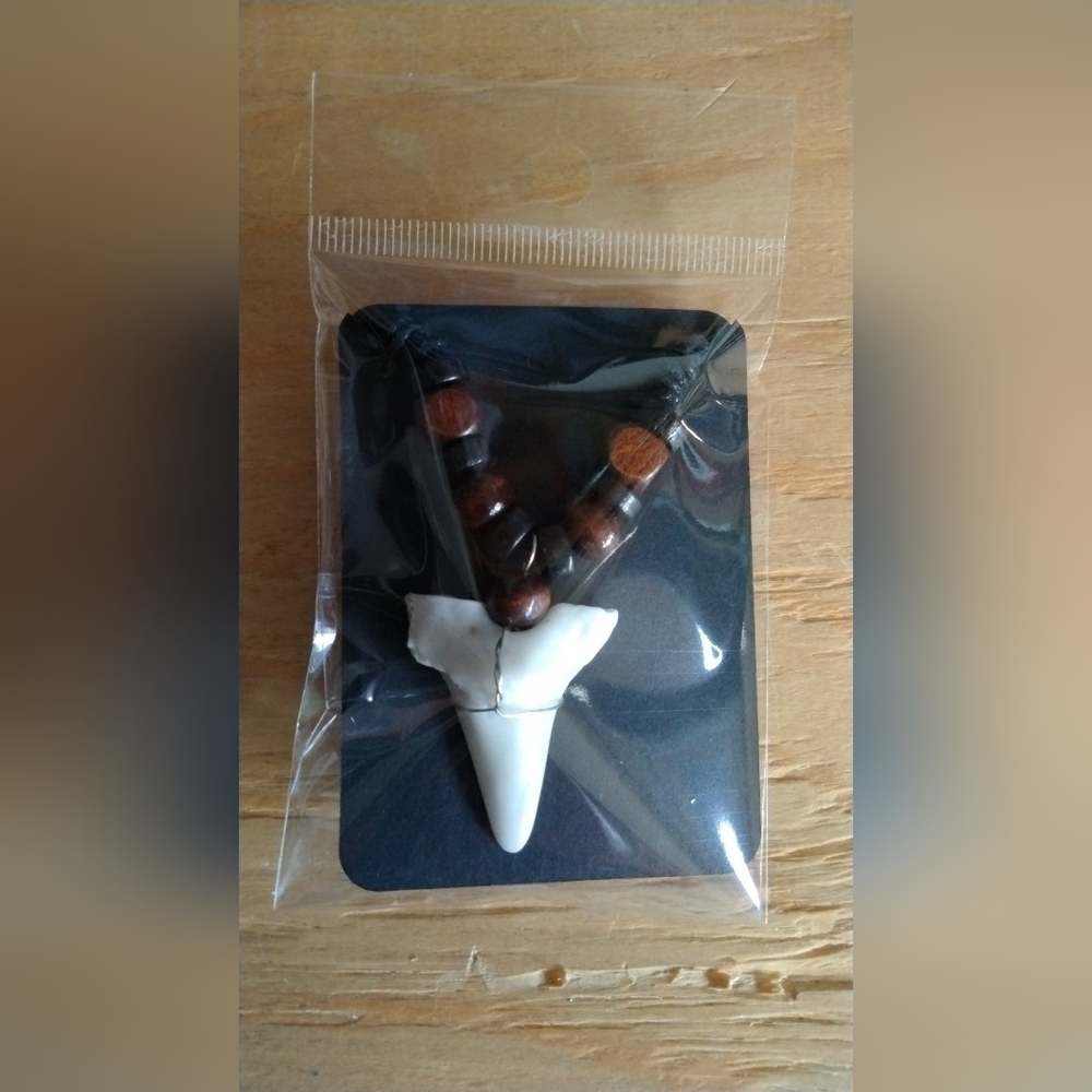 Shark Tooth Pendant Necklace with Brown Wood Beads - White & Brown